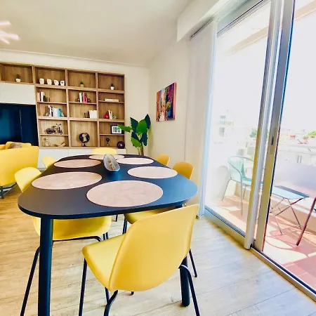 Апартаменты Yellow Proche De La Gare De Перпиньан