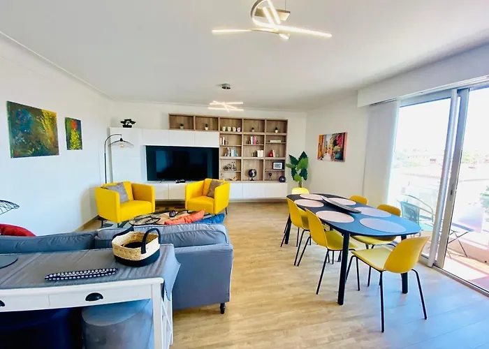 Yellow Proche De La Gare De Lägenhet Perpignan